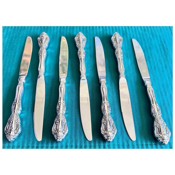 Oneida Michelangelo 18/10 Stainless Steel Dinner Knives-Set of 7-Excellent! - Picture 3 of 4